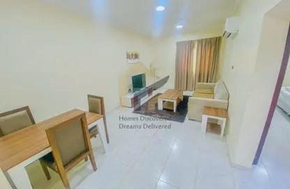 Apartment - 1 Bedroom - 1 Bathroom for rent in Umm Ghwailina Comm - Umm Ghuwalina - Umm Ghuwailina - Doha