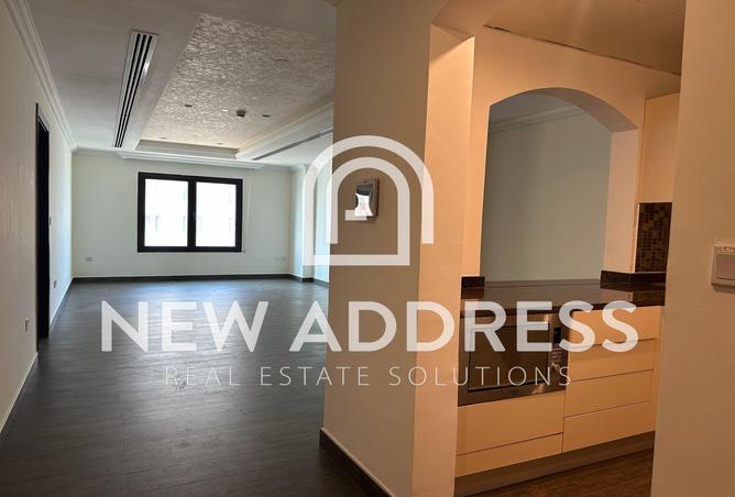 935570 - Property Image 2