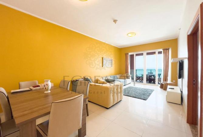 985324 - Property Image 3