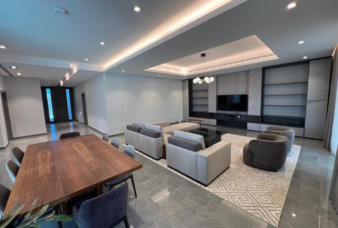 984842 - Property Image 2