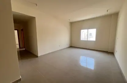 Apartment - 2 Bedrooms - 2 Bathrooms for rent in Al Nasr Street - Al Nasr - Doha