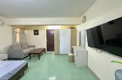 Apartment - Studio - 1 Bathroom for rent in West Bay Villas - West Bay - West Bay - Doha