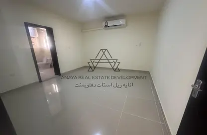 Apartment - 2 Bedrooms - 2 Bathrooms for rent in Bu Hamour Street - Abu Hamour - Doha