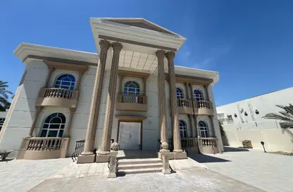Villa - 5 Bedrooms - 7 Bathrooms for rent in Legtaifiya Lagoon - West Bay - Doha