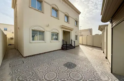 فيلا - 6 غرف نوم - 7 حمامات للايجار في الخيصة - الخيصة - أم صلال محمد