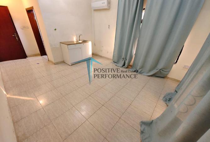 982995 - Property Image 2