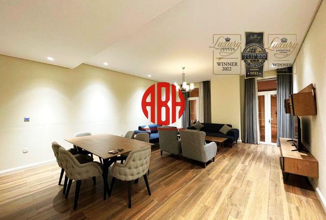 1010807 - Property Image 2