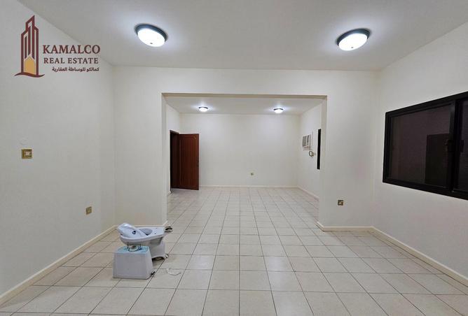 964794 - Property Image 2