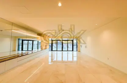 Apartment - 2 Bedrooms - 3 Bathrooms for sale in Waterfront Residential - The Waterfront - Lusail