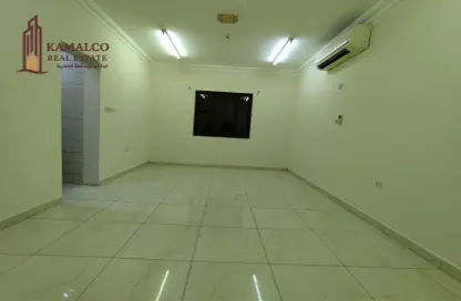 Apartment - 4 Bedrooms - 3 Bathrooms for rent in Al Mansoura - Al Mansoura - Doha
