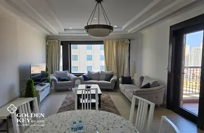 Apartment - 2 Bedrooms - 2 Bathrooms for rent in West Porto Drive - Porto Arabia - The Pearl Island - Doha