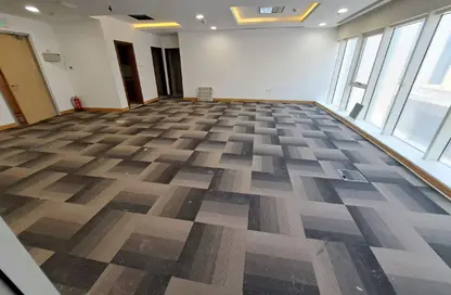 Office Space - Studio - 2 Bathrooms for rent in Al Aqaria Tower - Old Salata - Salata - Doha