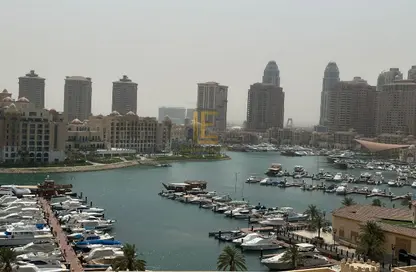 Apartment - 1 Bedroom - 2 Bathrooms for rent in West Porto Drive - Porto Arabia - The Pearl Island - Doha
