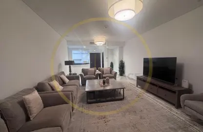 Apartment - 2 Bedrooms - 3 Bathrooms for rent in Al Mutahidah Tower - Viva Bahriyah - The Pearl Island - Doha