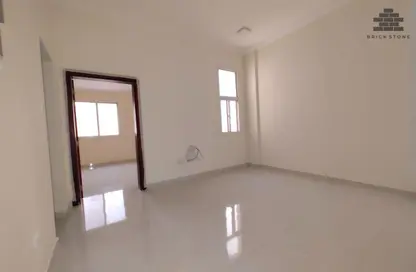 Apartment - 1 Bedroom - 1 Bathroom for rent in Salaja Street - Doha Al Jadeed - Doha
