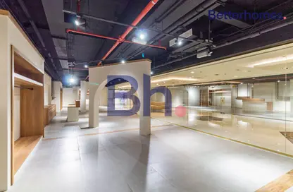 Shop - Studio - 2 Bathrooms for rent in West Bay Tower - West Bay - West Bay - Doha