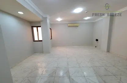 Apartment - 2 Bedrooms - 2 Bathrooms for rent in Al Muntazah - Doha