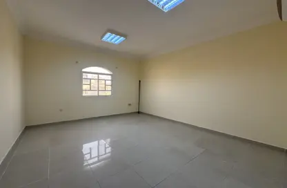 Apartment - 1 Bedroom - 1 Bathroom for rent in New Salata - Salata - Doha