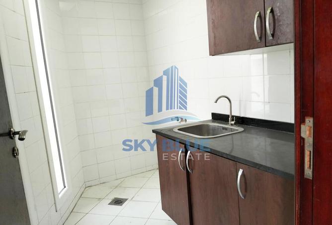 887009 - Property Image 3