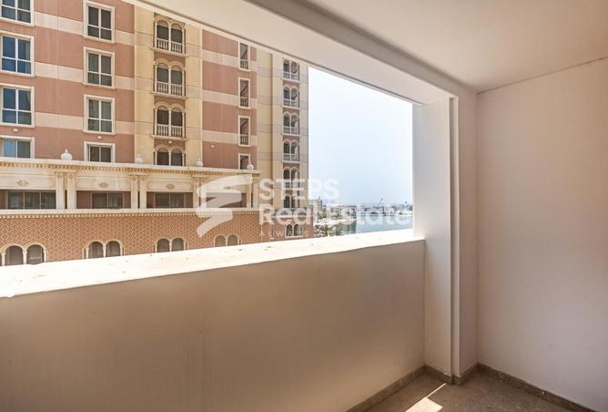 993761 - Property Image 2