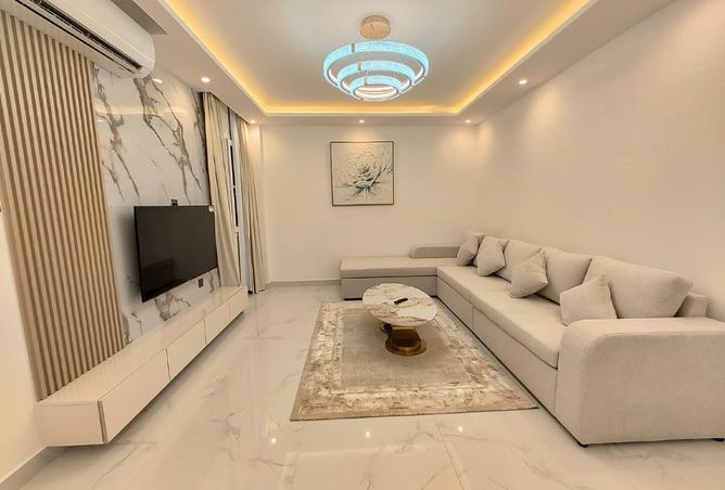 974112 - Property Main Image