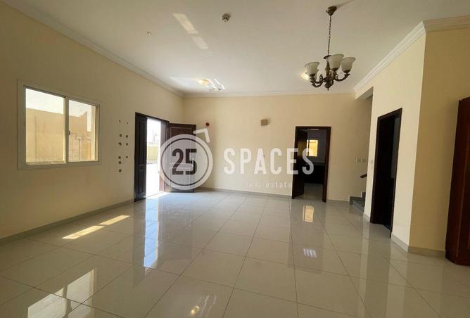 926287 - Property Image 2