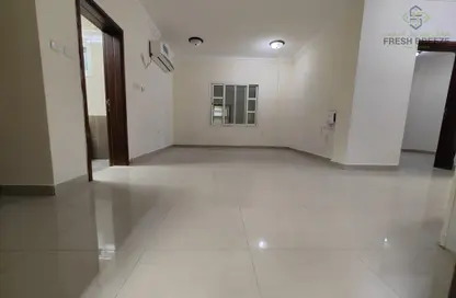 Apartment - 2 Bedrooms - 2 Bathrooms for rent in Al Mansoura - Al Mansoura - Doha