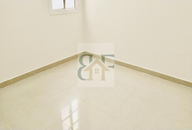 972725 - Property Image 2