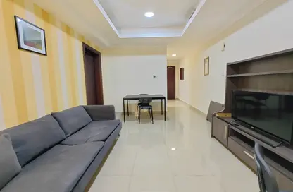 Apartment - 1 Bedroom - 2 Bathrooms for rent in Hadramout Street - Doha Al Jadeed - Doha