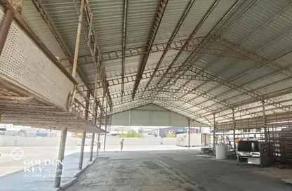 Warehouse - Studio - 2 Bathrooms for rent in Industrial Area 1 - Industrial Area - Doha