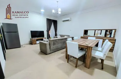 Apartment - 2 Bedrooms - 2 Bathrooms for rent in Al Muntazah - Doha