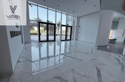 Retail - Studio - 2 Bathrooms for rent in Lusail Residence - Marina District - Lusail