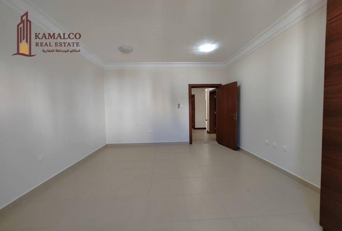 929000 - Property Image 3
