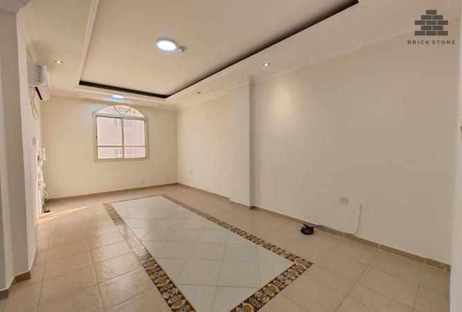 973226 - Property Main Image