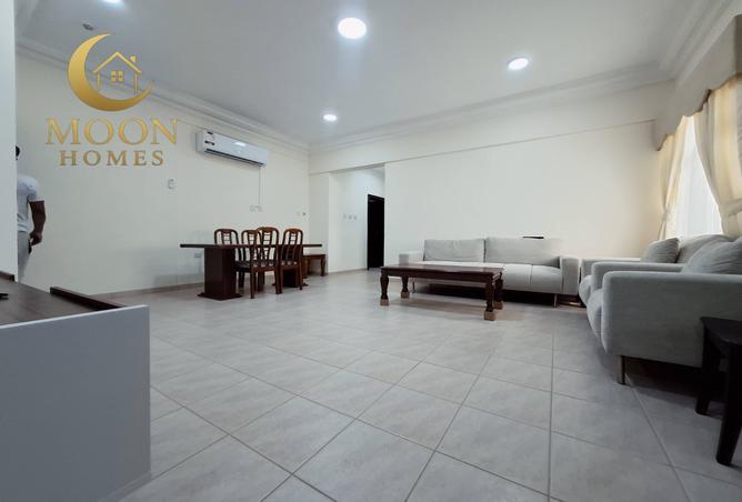 976326 - Property Image 2