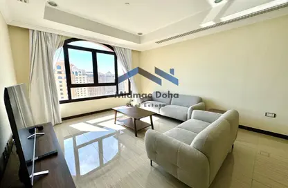 Apartment - 2 Bedrooms - 2 Bathrooms for rent in West Porto Drive - Porto Arabia - The Pearl Island - Doha