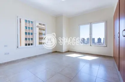 Apartment - 3 Bedrooms - 5 Bathrooms for sale in West Porto Drive - Porto Arabia - The Pearl Island - Doha