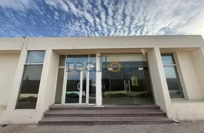 Villa - 6 Bedrooms - 5 Bathrooms for rent in Al Zubair Bakkar Street - Al Sadd - Doha