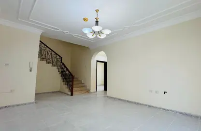 Villa - 5 Bedrooms - 4 Bathrooms for rent in Al Thumama - Al Thumama - Doha