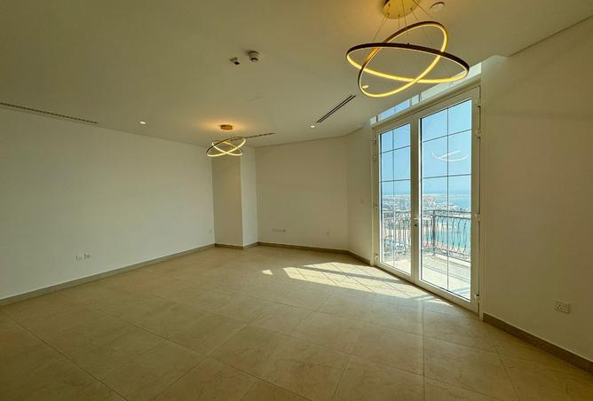 952808 - Property Image 2