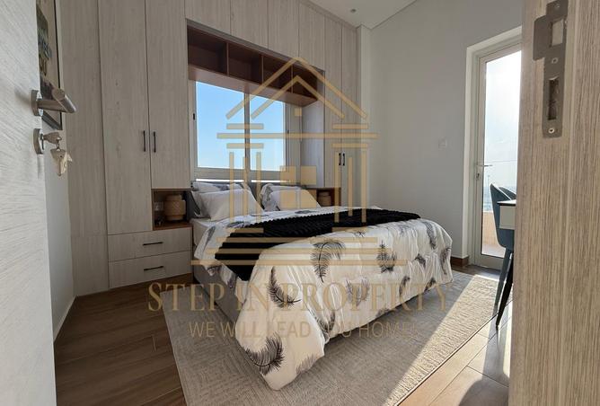 954689 - Property Image 2