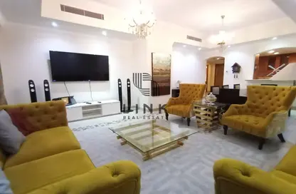 Apartment - 1 Bedroom - 2 Bathrooms for sale in Tower 10 - Porto Arabia - The Pearl Island - Doha