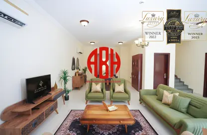 Compound - 4 Bedrooms - 5 Bathrooms for rent in Bu Hamour Street - Abu Hamour - Doha