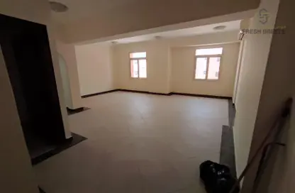 Apartment - 2 Bedrooms - 2 Bathrooms for rent in Al Mansoura - Al Mansoura - Doha
