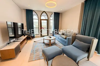 Apartment - 2 Bedrooms - 4 Bathrooms for rent in Viva West - Viva Bahriyah - The Pearl Island - Doha