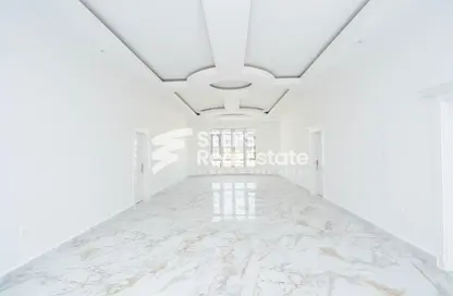 Empty Room image for: Villa for sale in Al Wukair - Al Wukair - Al Wakra, Image 1