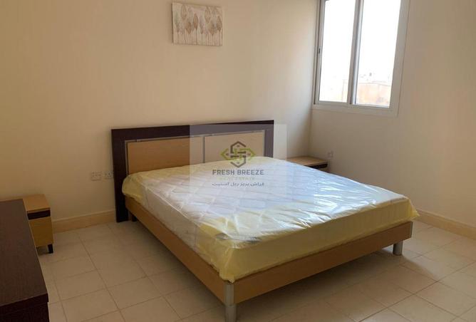 979841 - Property Image 3