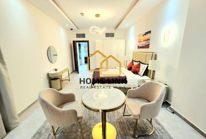 904886 - Property Image 3