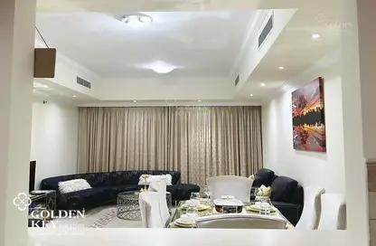 Apartment - 1 Bedroom - 2 Bathrooms for sale in West Porto Drive - Porto Arabia - The Pearl Island - Doha