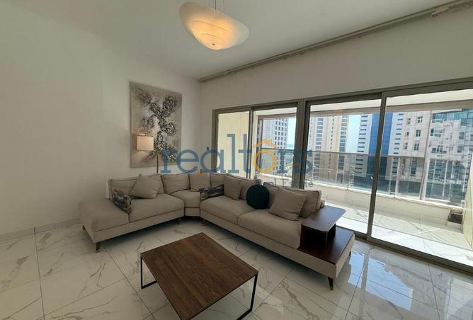 1005208 - Property Image 2